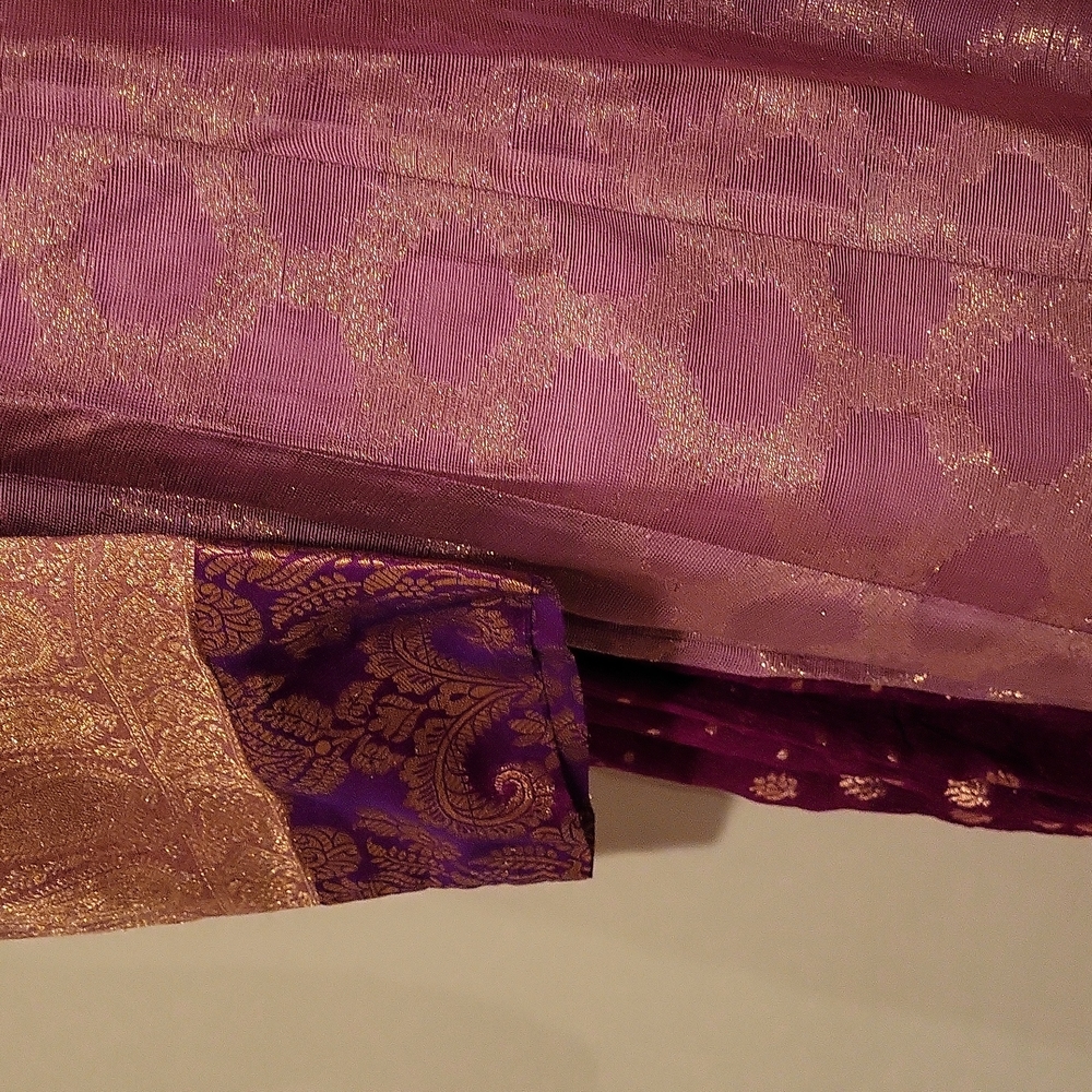 Farida Hasan Designer Pink Jamawar Churidar - Picture 5 of 9